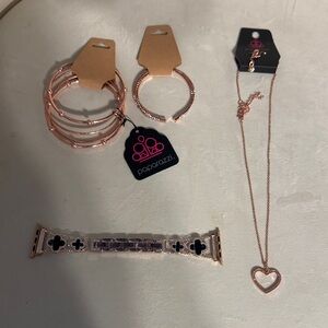 Paparazzi Rose Gold Bracelet and Necklace Set
